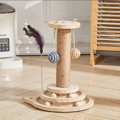 arbre-à-chat-en-bois-amusant